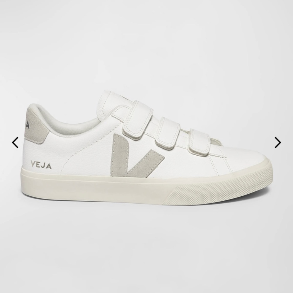Veja Recife 8.5 cream gold tones worn once